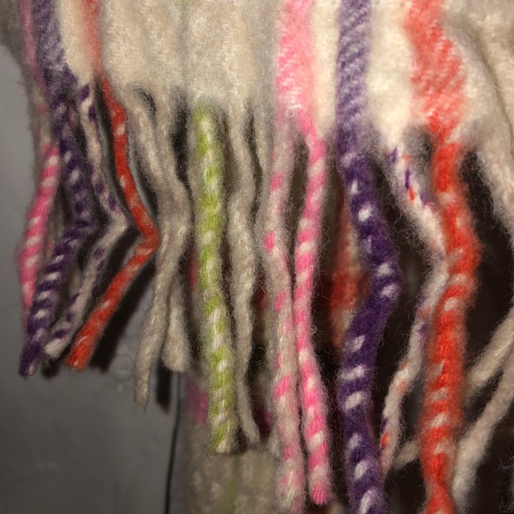 Burberry plaid scarf - Picture 3 of 4